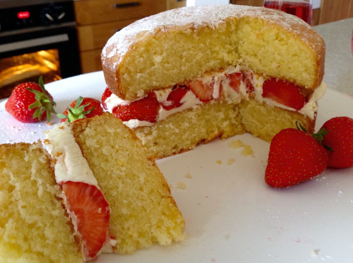 Gluten-free Victoria Sandwich&nbsp;Cake