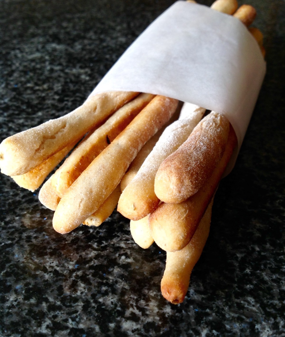 Easy fennel seed & smoked garlic sourdough&nbsp;grissini