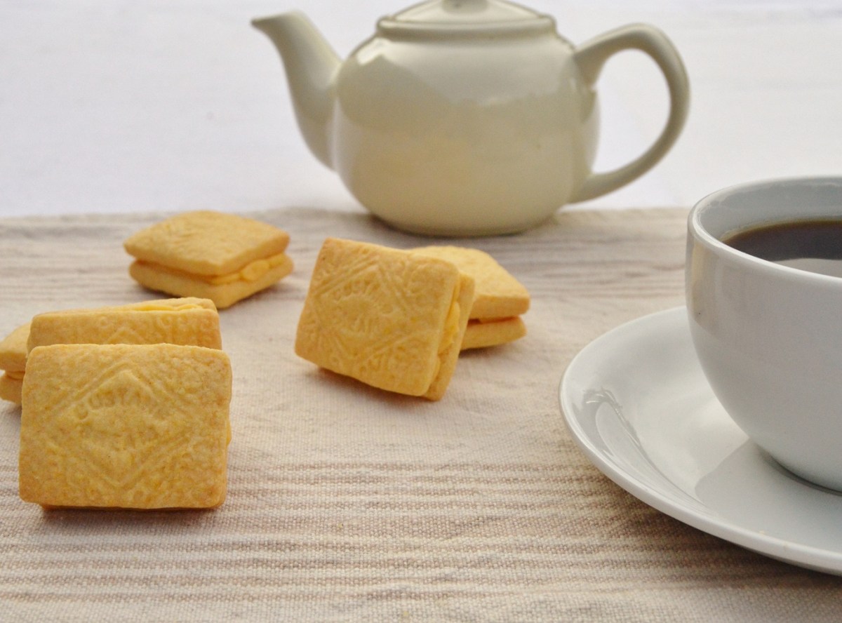Custard Cream biscuits