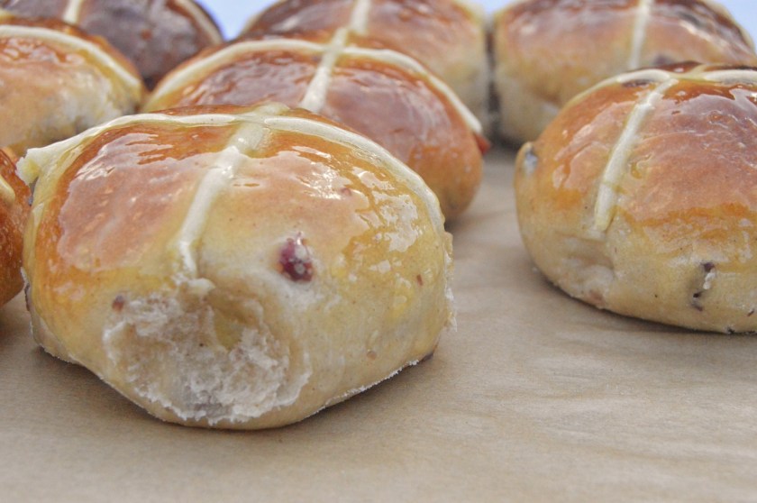 Hot cross buns, Easter, baking, cooking, food, foodie, easterfood, Easter baking, yeast, dough, homecook, Philip, Philipfriend, philipfriend, cookery, Surrey, hotcrossbuns, fruit, glaze, marmalade, knead, prove, fermentation