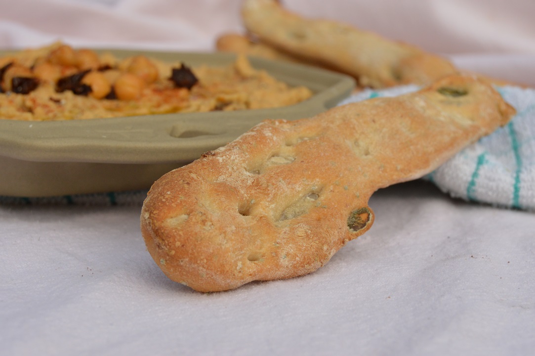 Easy seeded flatbreads with sun-dried tomato&nbsp;hummus