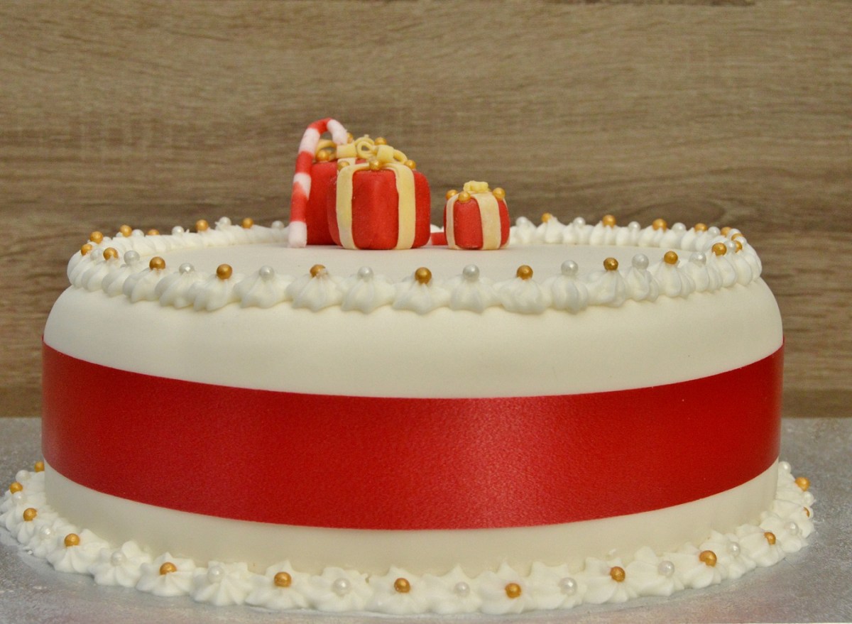 Cake of Christmas&nbsp;Present!