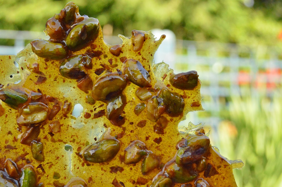 Salted caramel pistachio&nbsp;brittle