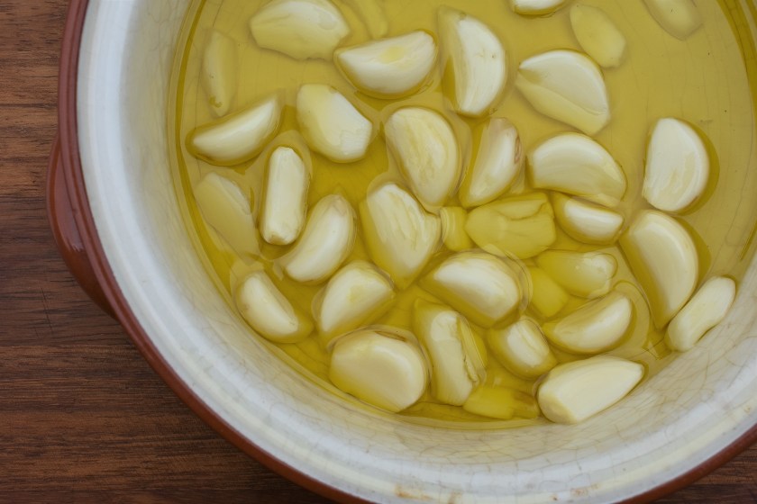 garlic, roast, roasting, roast garlic, ingredient, food, foodie, homecook, cooking, recipe, bbhc, philip, philipfriend, philip friend, besthomecook, best home cook, bhc, BBC1, bbctv, bbc, television, cookery, confit, oliveoil, olive oil, flavour, flavor