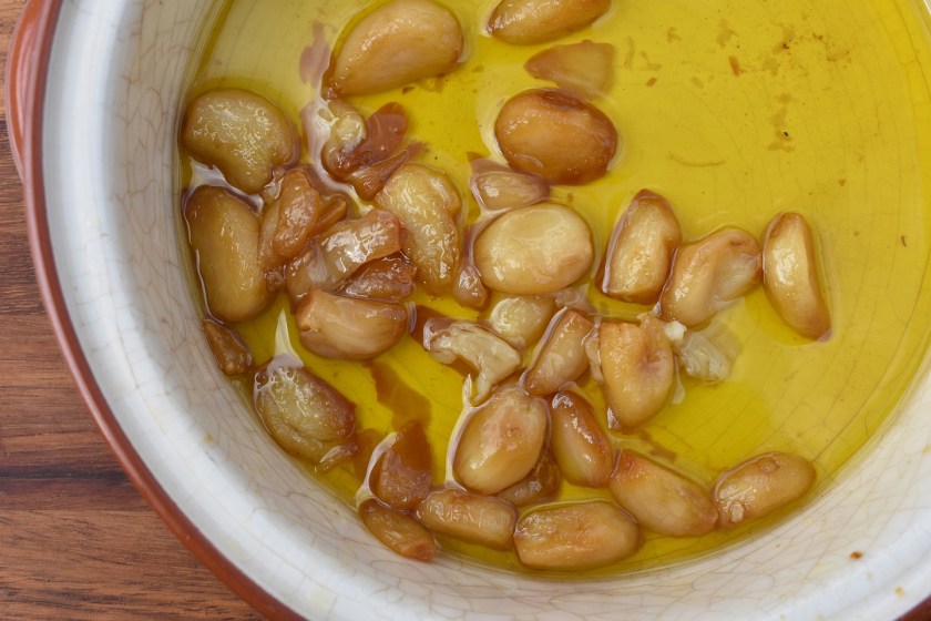 garlic, roast, roasting, roast garlic, ingredient, food, foodie, homecook, cooking, recipe, bbhc, philip, philipfriend, philip friend, besthomecook, best home cook, bhc, BBC1, bbctv, bbc, television, cookery, confit, oliveoil, olive oil, flavour, flavor