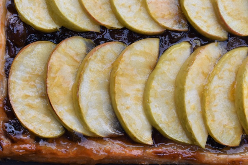 pastry, puff, laminated, puffpastry, butter. tart. galette, apple. glaze. glazed, appletart, festive. Christmas, xmas, nowaste. leftovers. left-overs, mincemeat, marzipan, almond, almondpaste. quick, easy, recipe, writer, homecook, Philip, Philip friend, Philipfriend, britains best home cook, besthomecook, best home cook, bbc1, bbc, television, bbcone, food, foodie, baking, cooking