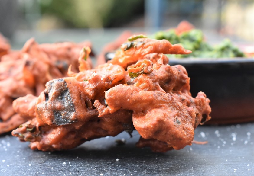 pakora, vegan, vegetables, vegetarian, pakoras, fry, cook, homecook, cooking, recipe, Indian, Indianfood, Indian food, snacks, starter, spiced, bhaji, chutney, garlic, mint, relish, coriander, spices. spicy, onion, philip, philipfriend, philip friend, bbhc, cookery, food, foodie