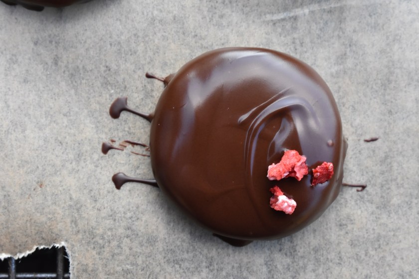 chocolate. strawberry, vegan, dairyfree, dairy-free, gluten free, gluten-free, gf, homecook, baking, cooking, food, foodie, recipe, philip, philipfriend, philip friend, fruit