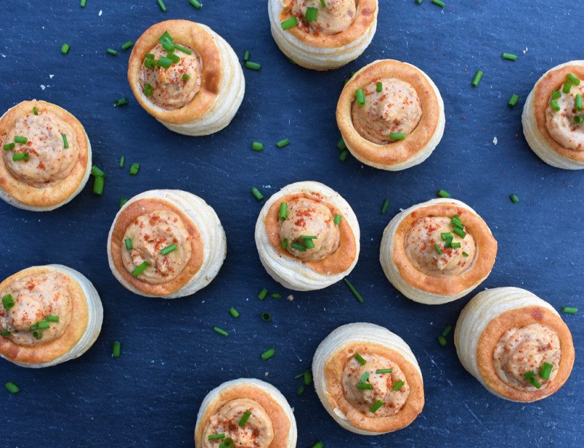 pastry, savoury, savory, goat, goatscheese, goats cheese, puff, puffpastry, puff pastry, vol au vent, vol au vents, volaucent, retro, vol-au-vent, party, partyfood, canape, canapes, partyfood, bacon, bacon jam, baconjam, spice, spiced, baking, cooking, homecook, philip, philipfriend, philip friend, cooking, cookery, lightbites