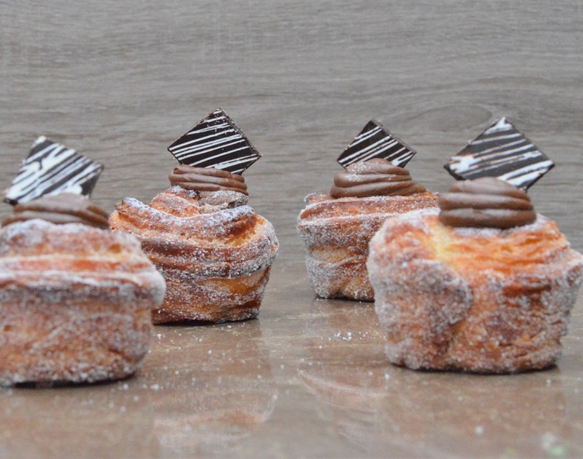 pastry, pastries, dark chocolate, darkchocolate, caramel, salt, saltedcaramel, salted caramel, chocolate, cruffin, cruffins, muffin, muffins, croissant, croissants, baking, cooking, homecook, philip, philipfriend, philip friend, cooking, cookery, lightbites, viennoiserie, temper, tempered, tempered chocolate, temperedchocolate