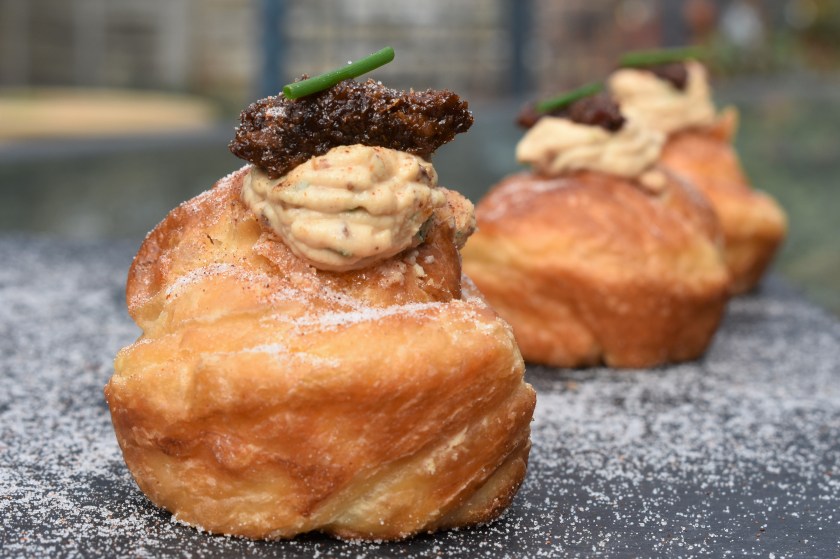 pastry, savoury, savory, goat, goatscheese, goats cheese, cruffin, cruffins, muffin, muffins, bacon, bacon jam, baconjam, spice, spiced, croissant, croissants, baking, cooking, homecook, philip, philipfriend, philip friend, cooking, cookery, lightbites, viennoiserie