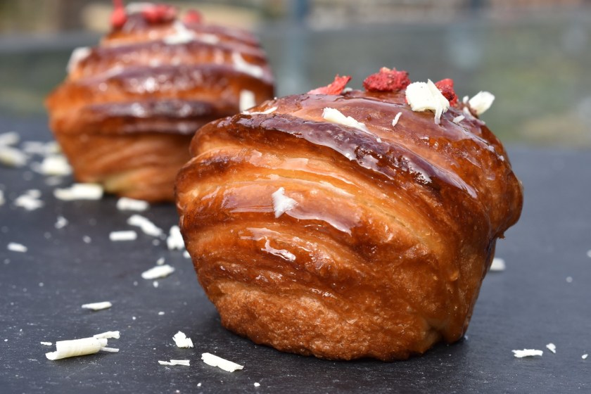 pastry, strawberry, strawberries, dried, dehydrated, lemon, chocolate, white chocolate, whitechocolate, sweet, cruffin, cruffins, muffin, muffins, bacon, bacon jam, baconjam, spice, spiced, croissant, croissants, baking, cooking, homecook, philip, philipfriend, philip friend, cooking, cookery, lightbites, viennoiserie