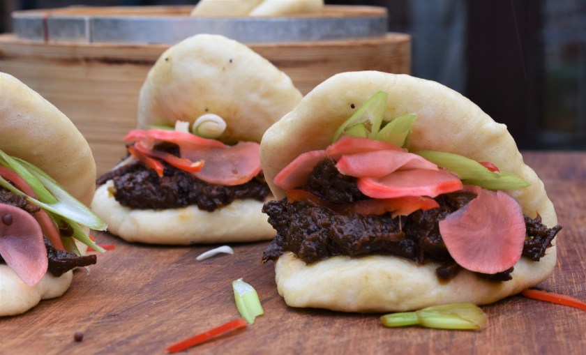 homemade, bread, bun, buns, steamed, steamed buns, steamedbuns, bao, baobuns, bao buns, chinese buns, chinesebuns, bakingfanatic, philipfriend, philip friend, homecook, cooking, Chinese, chinese food, chinesefood, recipe, 5spice, 5 spice, five spice, five spice, anise, staranise, star anise, hoisin, spices, spice, tasty, flavour, radish, pickle, pickled, pickles, beef, chilli