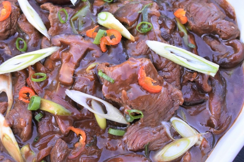 homemade, bread, bun, buns, steamed, steamed buns, steamedbuns, bao, baobuns, bao buns, chinese buns, chinesebuns, bakingfanatic, philipfriend, philip friend, homecook, cooking, Chinese, chinese food, chinesefood, recipe, 5spice, 5 spice, five spice, five spice, anise, staranise, star anise, hoisin, spices, spice, tasty, flavour, radish, pickle, pickled, pickles, beef, chilli