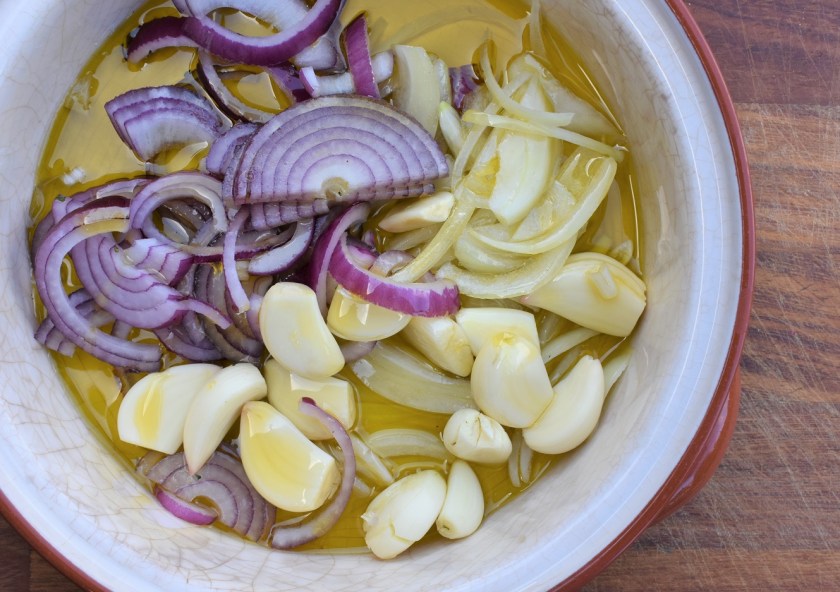 bread, real bread, realbread, focaccia, dough, silky, smooth, knead, mixer, hydration, high hydration, highhydration, Italian, garlic, onion, Parmesan, baking, cooking, comfort, comfortfood, comfort food, foolproof, fool-proof, fool proof, easy, oil, olive, olive oil, oliveoil, homecook, Philip. philip friend, philipfriend, Surrey, UK, recipe, food, foodie