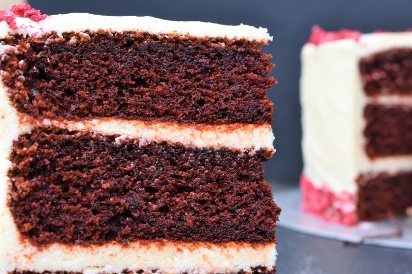 red velvet cake, red velvet, redvelvet, redvelvetcake, cake, cakes, baking, cooking, bake, cookery, recipe, homecook, philip, philip friend, Philipfriend, Surrey, bakingfanatic, kitchen, chocolate, sponge, layers, food, foodie, tasty, chocolatey, colour, color