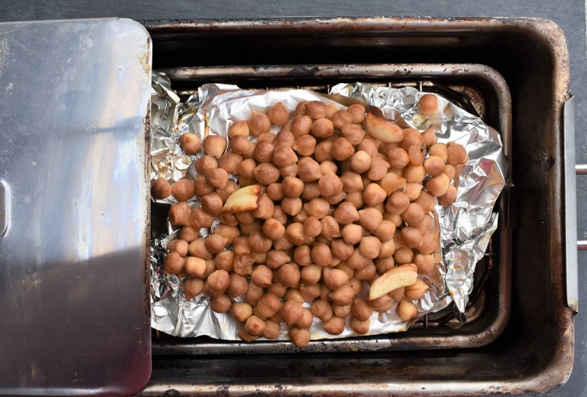 smoke. smoked, hummus. tahini, sesame, oil. chickpeas, spices. spiced, paprika, chick peas, chick pea, dip. bbq, homecook, philip, philip friend, philipfriend, BBC1, Surrey