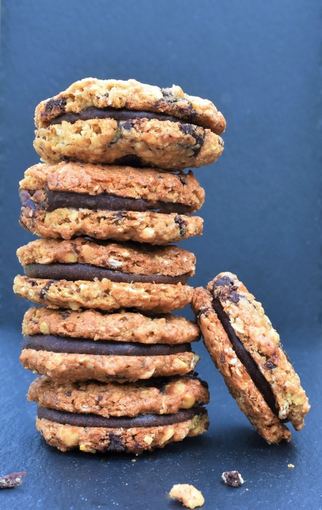 peanut, nut, nuts, peanutbutter, peanut butter, biscuit, biscuits, chewy, baking, homecook, GBBO, Bakeoff, chocolate, Great British Bake Off, Sainsbury's, Sainsburys, food, foodie, philip, philip friend, philipfriend, UK, surrey, cooking, recipe, foodblogger, food blogger, blogger, blogging, ganache, filling