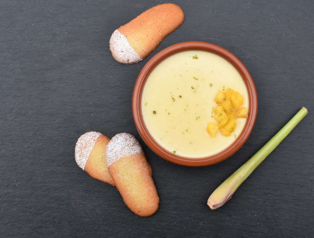 Lime and ginger&nbsp;possets