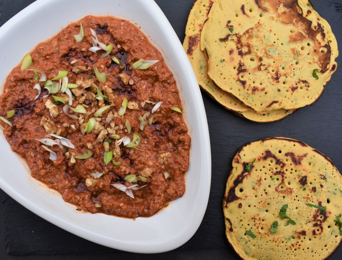 Store-cupboard red pepper&nbsp;dip