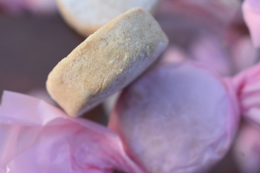 homemade, biscuit, baking, biscuits, shortbread, spanish, spanish shortbread, mantecados, mantecados de almendra, comfort, bakingfanatic, philipfriend, philip friend, homecook, cooking, recipe, tasty, flavour, besthomecook, best home book, britain's best home cook