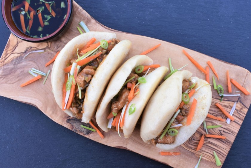 baking, dough, steaming, steamed buns, steamedbuns, bao, hirata, chinese, japanese, hoisin, chicken, mushrooms, streetfood, street food, besthomecook, homecook, home cook, philip friend, philip friend, bake off, bakeoff, GBBO, japaneseweek, japanese week, food, foodie, recipe