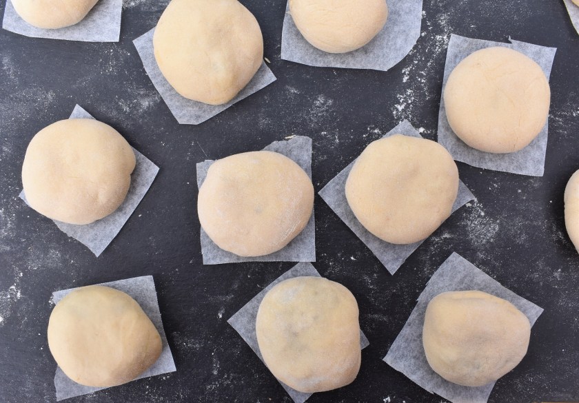 baking, dough, steaming, steamed buns, steamedbuns, bao, hirata, chinese, japanese, hoisin, chicken, mushrooms, streetfood, street food, besthomecook, homecook, home cook, philip friend, philip friend, bake off, bakeoff, GBBO, japaneseweek, japanese week, food, foodie, recipe