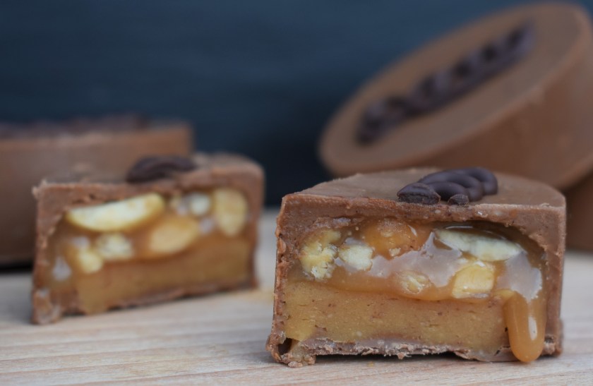 chocolate. snickers. snickers bar, nougat, caramel, peanuts, salted, sweet, sweets, cooking, homecook, best home cook, besthomecook, food, foodie, recipe, philip, philipfriend, philip friend