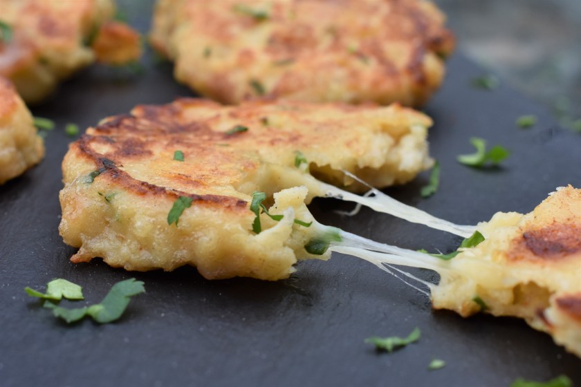 patty, patties, Austrian, bread, no waste, nowaste, left overs, leftovers, left-overs, cheese, onion, Kaspressknödel, dumpling, dumplings, nibbles, canapes, cooking, homecook, best home cook, besthomecook, food, foodie, recipe, philip, philipfriend, philip friend