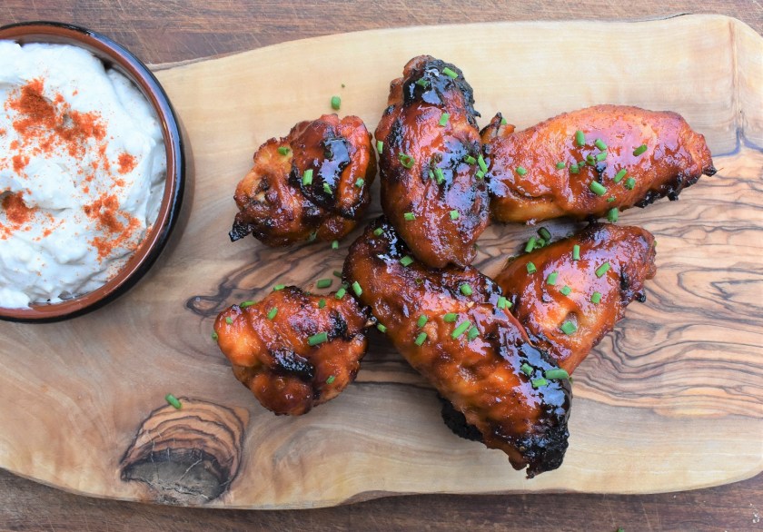 BBQ, barbeque, wings, chicken, chicken wings, streetfood, street food, glaze, sticky, party, picnic, dip, blue cheese, blue cheese dip, Danish Blue, cheese, cooking, homecook, best home cook, besthomecook, food, foodie, recipe, philip, philipfriend, philip friend