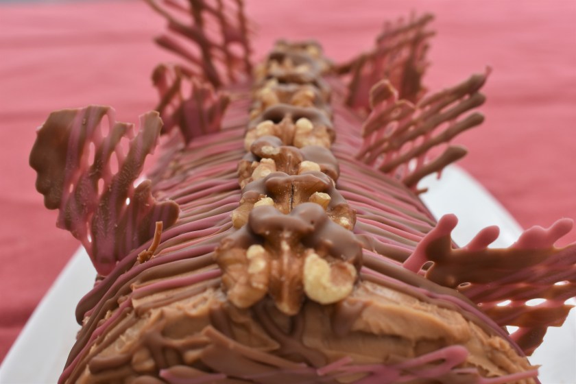 chocolate, cake, swiss roll, swissroll, Afternoon Tea, afternoontea, mocha, coffee, walnut, coffee and walnut, coffee and walnut cake, decorated cake, gateau, ruby, ruby chocolate, ruby chocolate, food, foodie, recipe, sweet, sweets, homecook, best home cook, besthomecook, philip. philipfriend, surrey, blogger, cooking, cookery