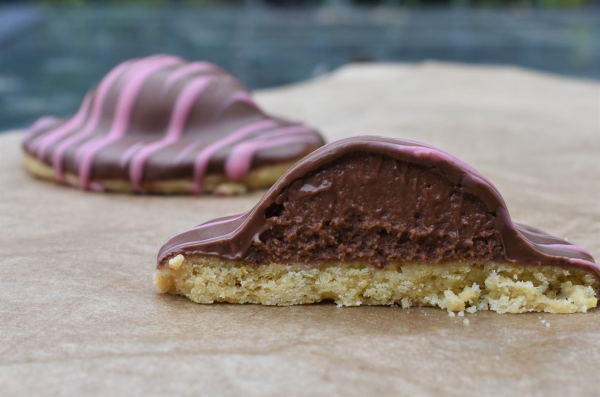 chocolate, biscuits, callebaut, biscuit, ganache, ruby, ruby chocolate, ruby chocolate, food, foodie, recipe, sweet, sweets, homecook, best home cook, besthomecook, philip. philipfriend, surrey, blogger, cooking, cookery