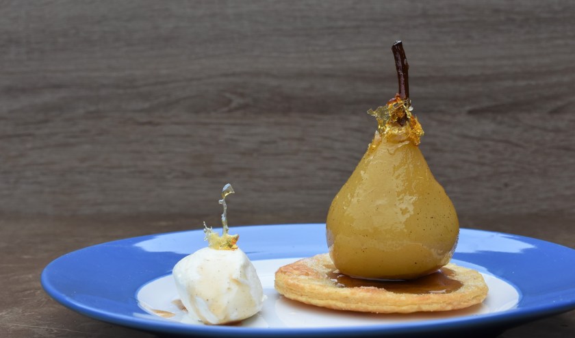 seasonal, fruit, pear, seasonal, poaching, syrup, caramel, pastry, dessert, autumn, autumnal, Surrey, , philip, philipfriend, philip friend, homecook, best home cook, besthomecook, BBC, baking, cooking, recipe, GBBO, bake off, bakeoff