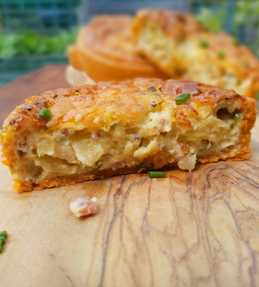 Bacon, onion, caramelised, caramelised onion, quiche Lorraine, quichelorraine, Tart, pastry, mould, moulds, baking, home baking, home baking, quiche, homecook, home cook, best home cook, besthomecook, philip friend, philipfriend, surrey, afternoon tea, afternoontea, food, foodie