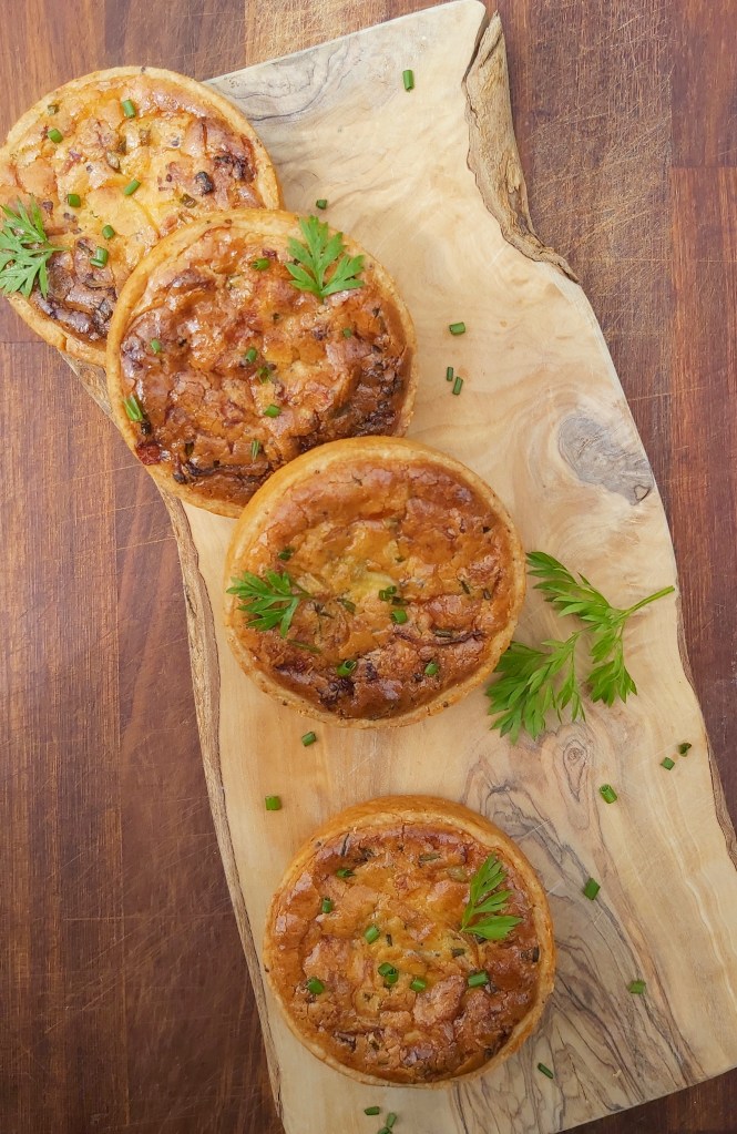 Bacon, onion, caramelised, caramelised onion, quiche Lorraine, quichelorraine, Tart, pastry, mould, moulds, baking, home baking, home baking, quiche, homecook, home cook, best home cook, besthomecook, philip friend, philipfriend, surrey, afternoon tea, afternoontea, food, foodie