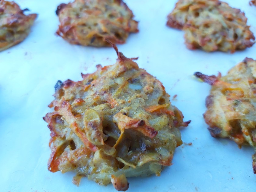 Latke, latkes, Hanukkah, potato, baked, fried, Judaism, food, foodie, recipe, easy, quick, apple, homegrown