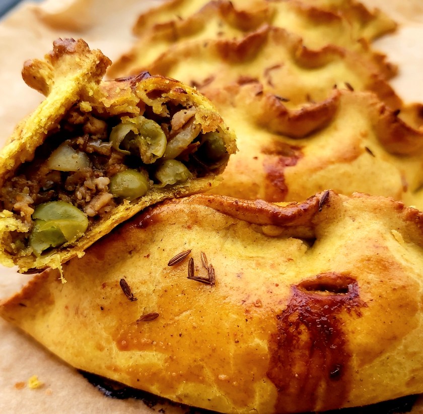 Pastry, food, foodie, Indian, street food, pasty, pasties, chicken, curry. Baking, recipe, spice, spices, homecook, home cook, vegetables