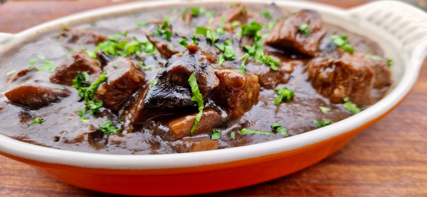 Beef, stew, casserole, pressurecook, pressure cook, pressure cooker, instant pot, instantpot, food, foodie, pie, suet, pudding, English, classic, Surrey, Philip. Philip friend, besthomecook, best home cook, homecooking, comfort food, comfortfood