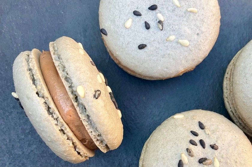 Macaron, macarons, almonds, macaronage, meringue, French, French meringue, food, foodie, recipe, baking, cooking, UK