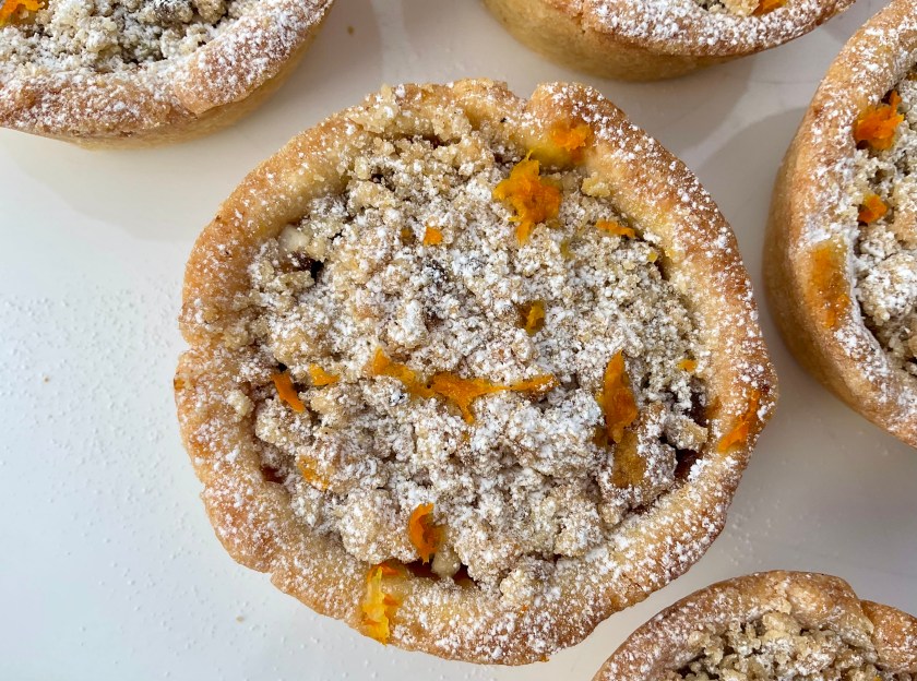 Christmas, xmas, festive, baking, cooking, Christmas cooking, xmas baking, Christmas baking, recipe, festive recipe, xmas recipe, Christmas recipe, food, foodie, pie, mince pie, crumble, apple crumble, surrey, UK, homecook, besthomecook, blogger