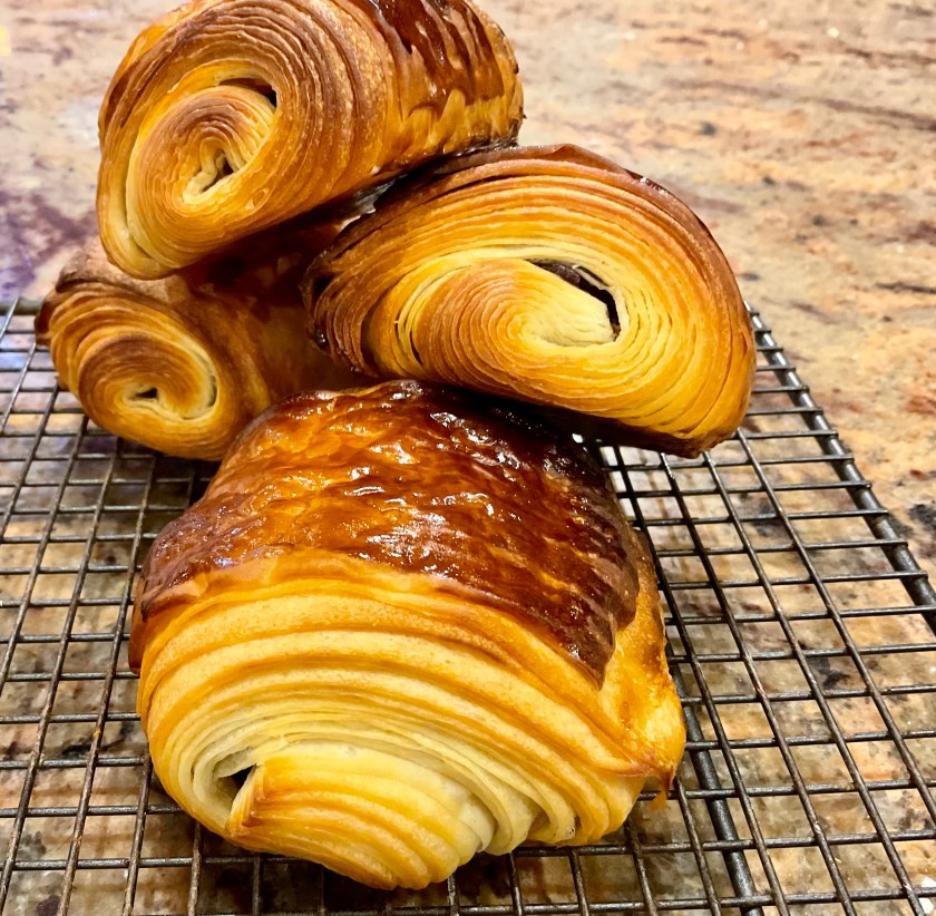 croissant, croissants, dough, lamination, laminated, French, pastry, pastries, breakfast, viennoiserie, butter, flour, bread, yeast, T45, pain au chocolate, chocolat, chocolate