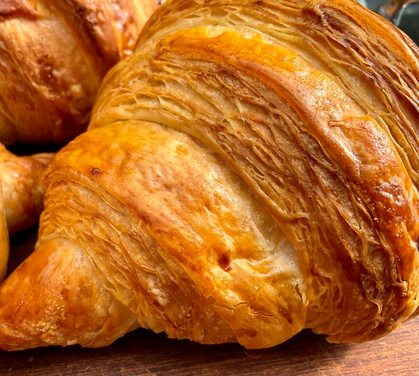 Croissant, croissants, dough, France, French, baking, food, foodie, recipe, cooking, viennoiserie, pastry, bread, flaky, lamination, butter