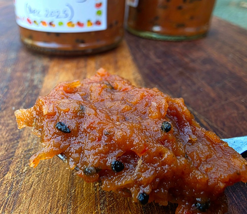 Curry, tandoori, roasted onions, dip, onions, garlic, chilli, spiced, chutney, Indian, recipe, food, foodie, Surrey, besthomecook, best home cook, gymkhana, dal, lentils, tempering, tempered, onion seeds, nigella, curry leaves