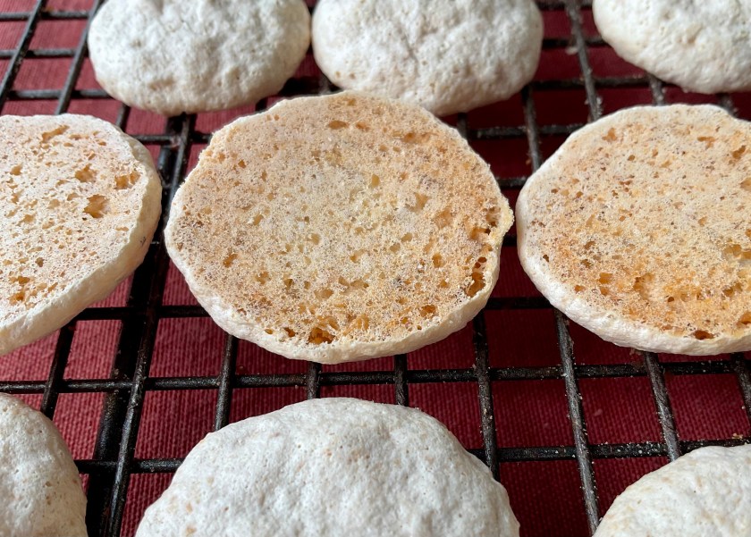 Biscuit, biscuits, meringue, baking, nuts, hazelnuts, toasted, cooking, food, foodie, japonaise, mocha, chocolate, buttercream, delicious, homecook, home cook