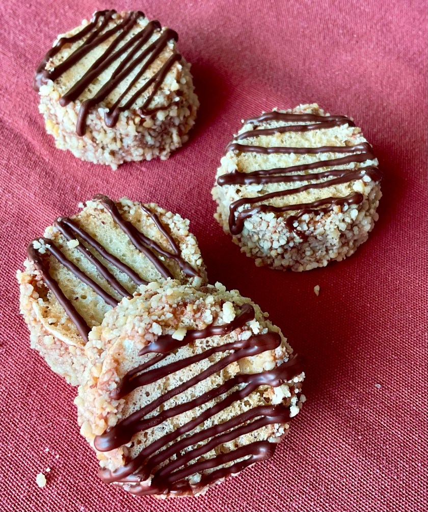 Biscuit, biscuits, meringue, baking, nuts, hazelnuts, toasted, cooking, food, foodie, japonaise, mocha, chocolate, buttercream, delicious, homecook, home cook